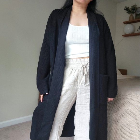 Quince Sweaters - (sold) NWT Quince 100% Australian Merino Wool Duster Cardigan, Black, M 🐨